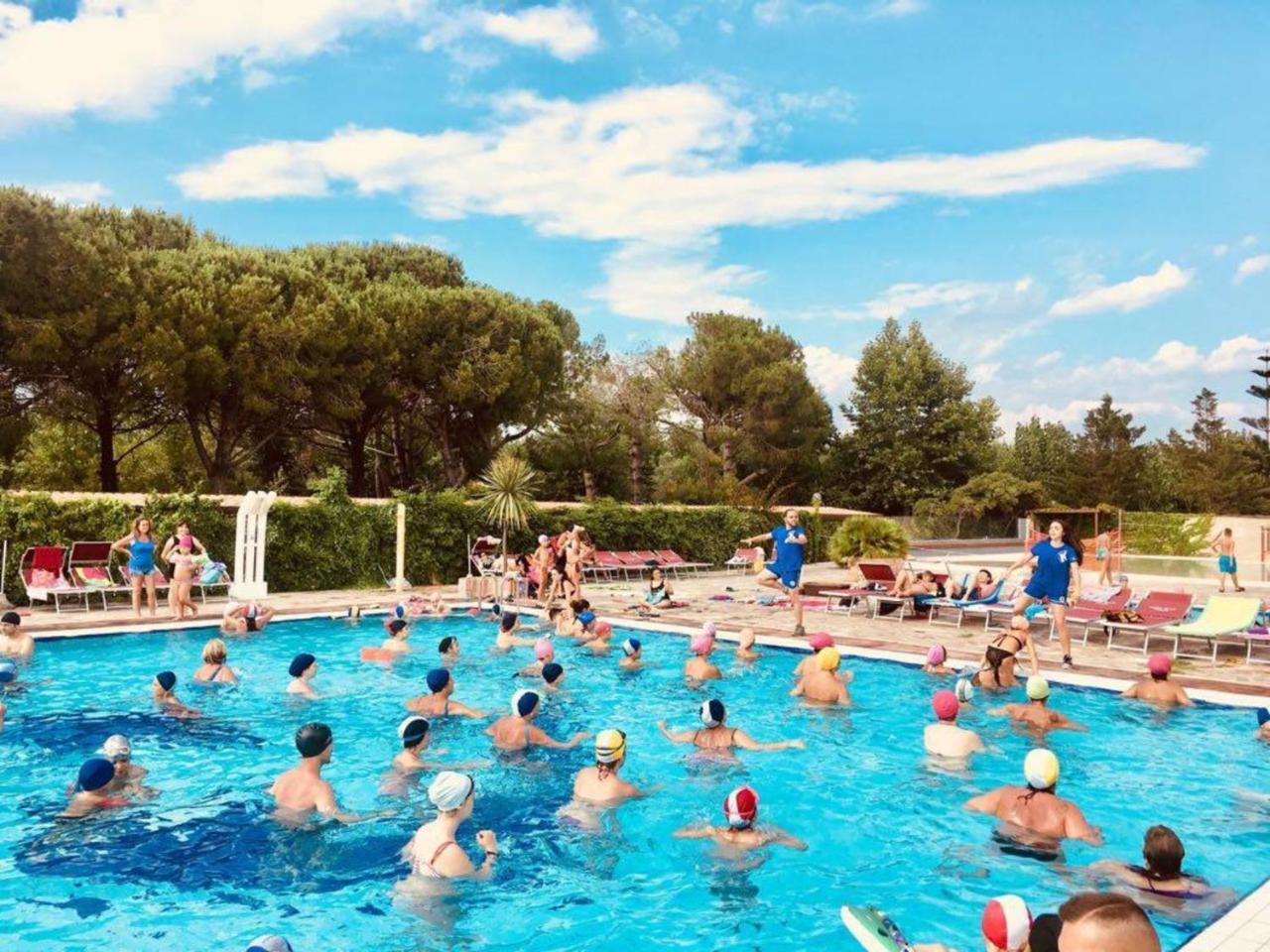 Camping Villaggio Paestum Foce del Sele المظهر الخارجي الصورة